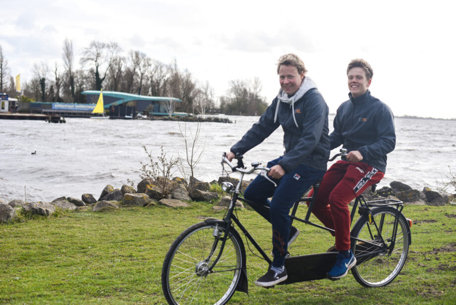 Op de tandem