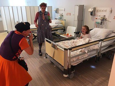 Meike en de CliniClowns
